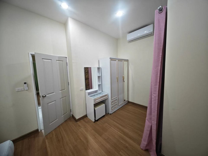 4 bedroom, 2 bathroom townhouse Pattaya - photo 9