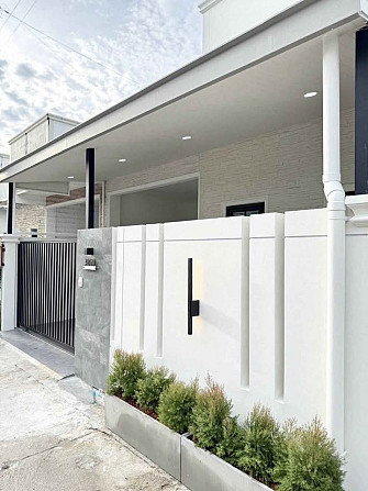 3 Beds 2 Baths - House Phuket - photo 2