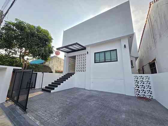 3 bedroom, 3 bathroom house ภูเก็ต