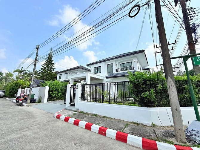 4 bedrooms 3 bathrooms - House Phuket - photo 1