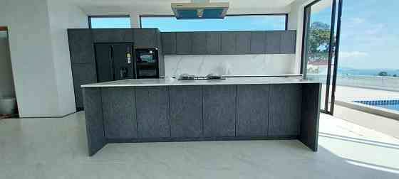 5 bedroom 4 bathroom townhouse Samui
