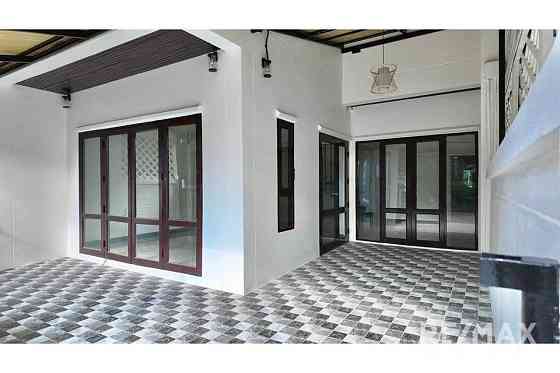 3 Bedrooms 2 Bathrooms - Townhouse สมุย