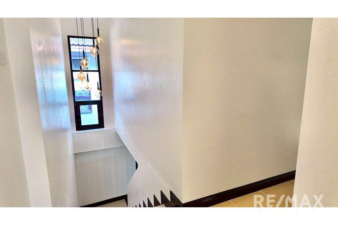 3 Bedrooms 2 Bathrooms - Townhouse Samui - photo 12