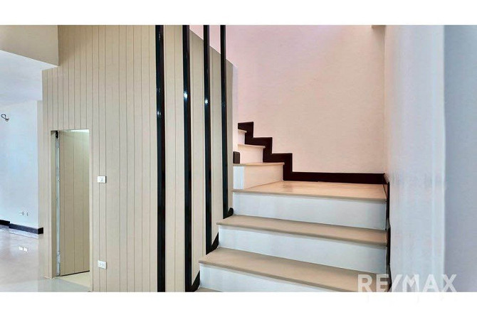 3 Bedrooms 2 Bathrooms - Townhouse Samui - photo 9
