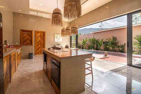 3 bedroom, 4 bathroom house Samui