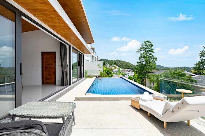 3 Bedroom Pool Villa with Partial Oceanview For Sale in Chaweng Hills, Koh Samui, Thailand Samui - photo 1