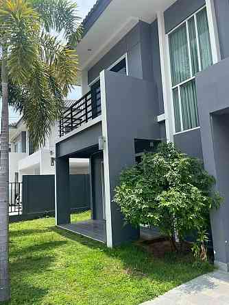 3 Bedroom Pool Villa for Sale/Rent Pattaya