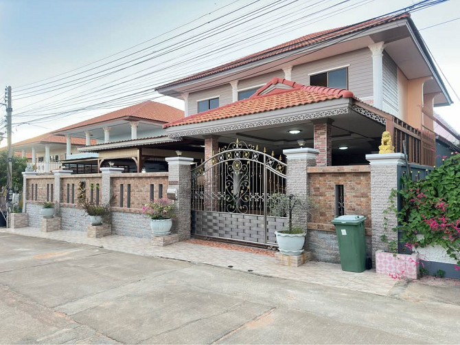 4 Bedroom House for Sale in South Pattaya Pattaya - photo 2