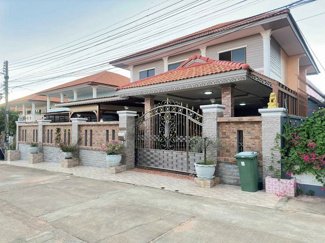 4 Bedroom House for Sale in South Pattaya Pattaya - photo 2