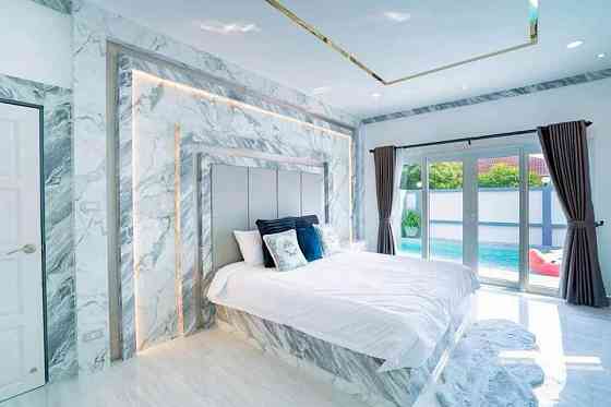 4 Bedroom Pool Villa for Sale in Jomtien Pattaya
