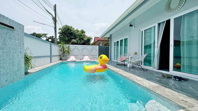 4 Bedroom Pool Villa for Sale in Jomtien Pattaya - photo 1