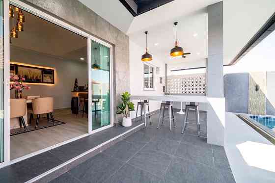 4 Bedroom Pool Villa for Sale in Khao Noi Pattaya