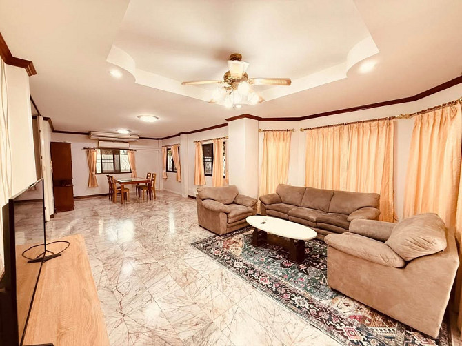 4 Bedroom Pool Villa for Rent in Khao Talo Pattaya - photo 2