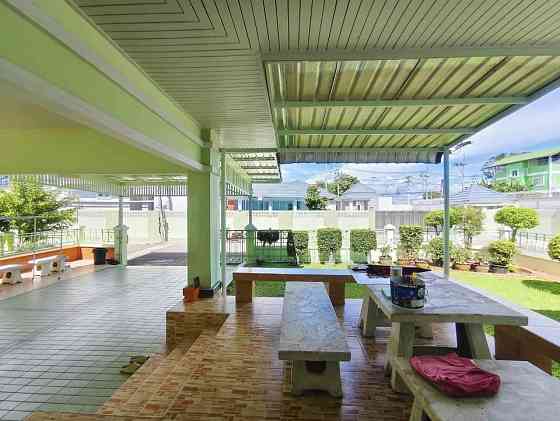 3 Bedroom House for Rent with Pool Access Pattaya