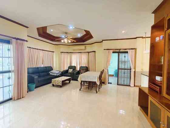 3 Bedroom House for Rent with Pool Access Pattaya