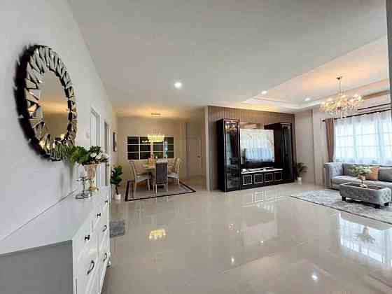 4 Bedroom House for Rent in Pattaya Pattaya