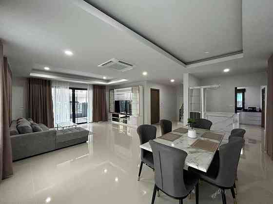 3 Bedroom Pool Villa for Rent in Pattaya Pattaya