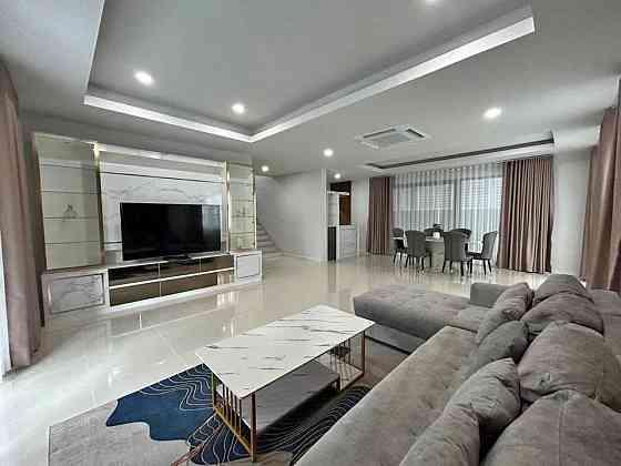 3 Bedroom Pool Villa for Rent in Pattaya Pattaya