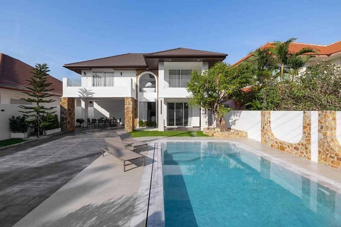 4 Bedroom Pool Villa for Rent in East Pattaya Pattaya - photo 2