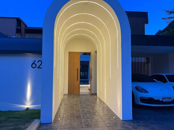 7 Bedroom Pool Villa for Sale in Na Jomtien Pattaya - photo 16