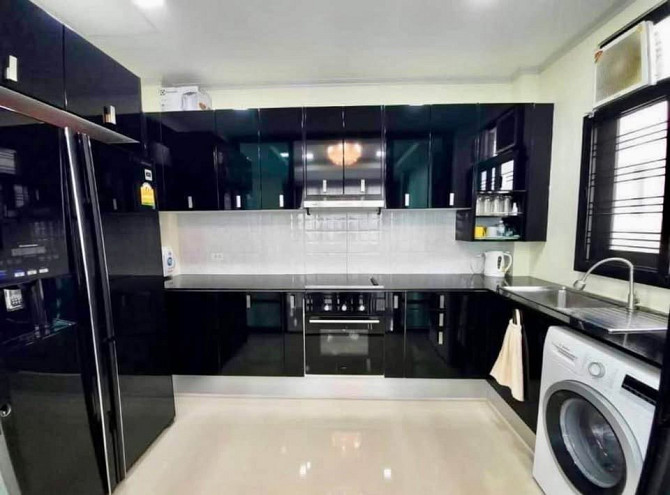 3 Bed Pool Villa for Sale with Tenant Pattaya - photo 10