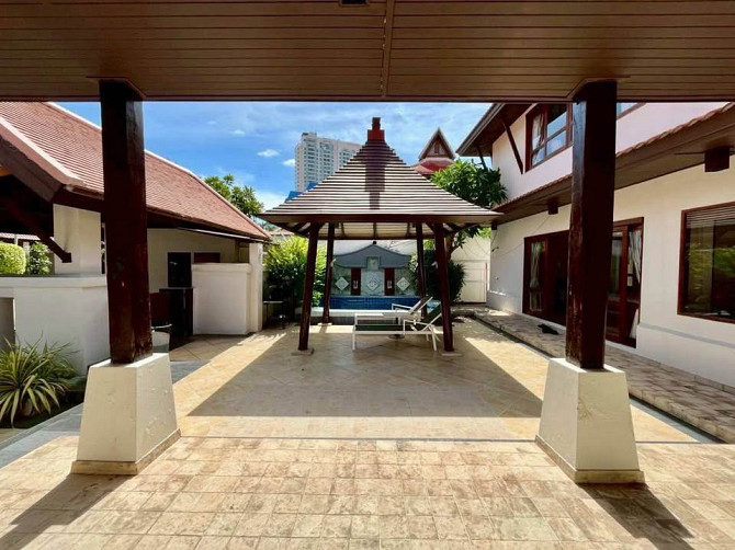 4 Bedroom Pool Villa for Sale in Thappraya Pattaya - photo 2