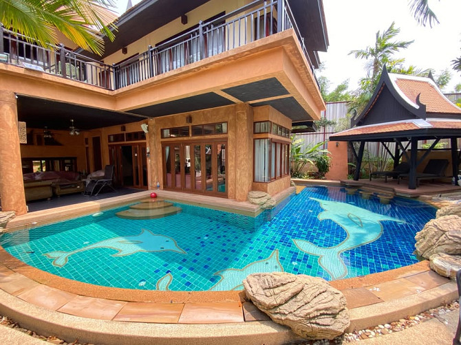 4 Bedroom Pool Villa for Sale in Na-Jomtien Pattaya - photo 5