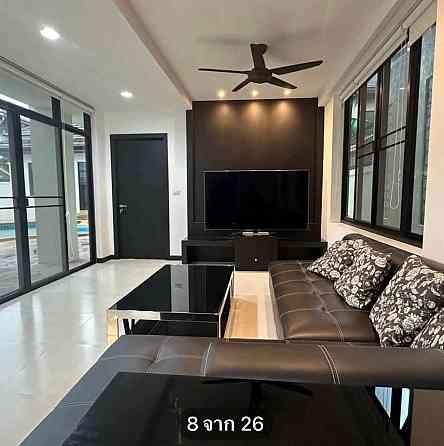 4 Bedroom Pool Villa for Sale in Pratumnak Pattaya