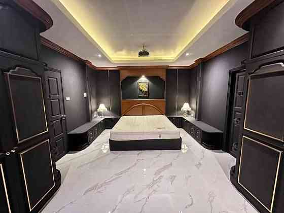 4 Bedroom Pool Villa for Sale in Pattaya Pattaya