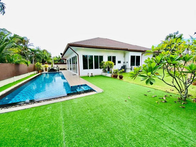 3 Bedroom Pool Villa for Sale in HuayYai Pattaya Pattaya - photo 1