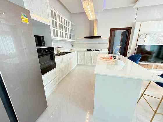 4 Bedroom Pool Villa for Sale in Pattaya Pattaya