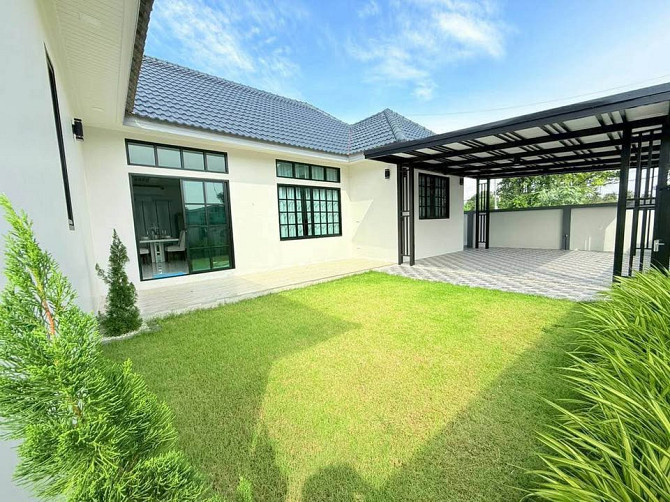 4 Bedroom Pool Villa for Sale in Pattaya Pattaya - photo 2