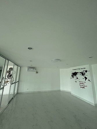 144 sqm Office for Rent on Thappraya Road Pattaya - photo 7