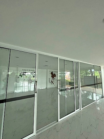 144 sqm Office for Rent on Thappraya Road Pattaya - photo 1