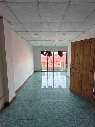 3-Story Commercial Building for Rent in South Pattaya Pattaya - photo 6
