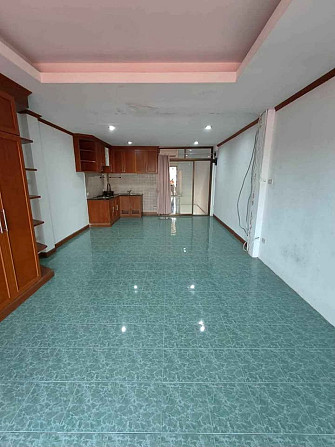 3-Story Commercial Building for Rent in South Pattaya Pattaya - photo 12