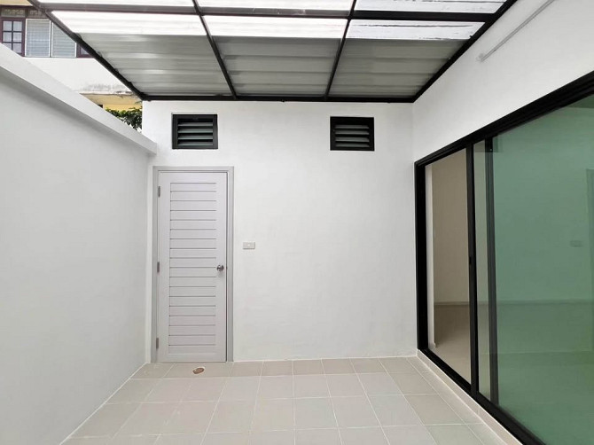 Retail Space for Rent on Phra Tamnak Road Pattaya - photo 6