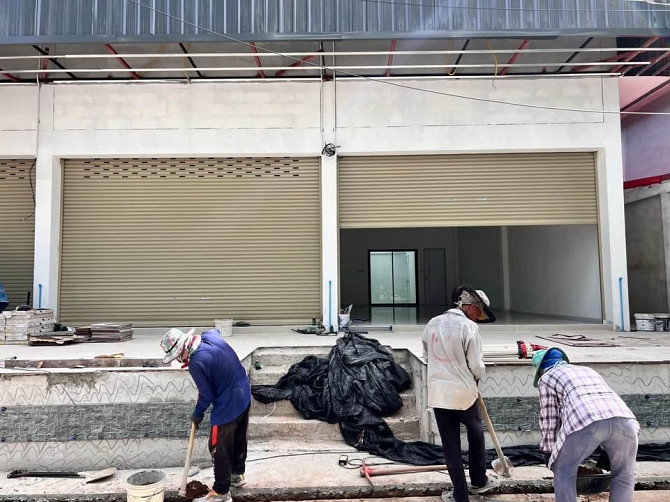 Retail Space for Rent on Phra Tamnak Road Pattaya - photo 12