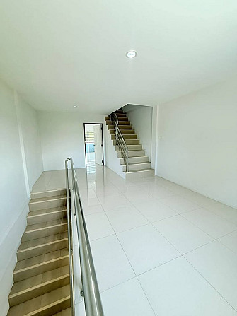 3 Bed Commercial Building for Rent in Nong Phlai Pattaya - photo 9
