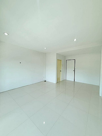 3 Bed Commercial Building for Rent in Nong Phlai Pattaya - photo 13