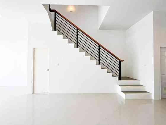 3-Story Commercial Building for Rent on Main Road Phuket