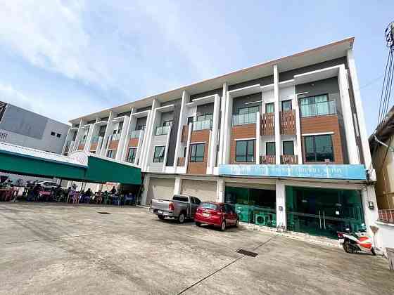 3-Story Commercial Building for Rent on Main Road Phuket