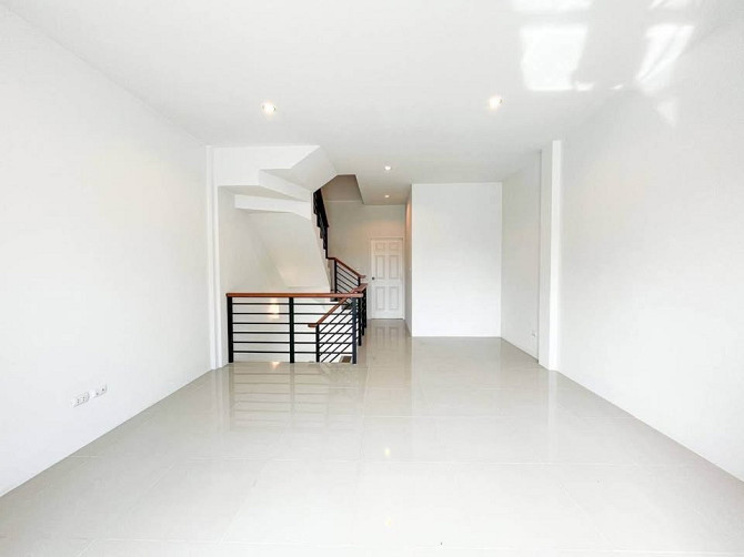 3-Story Commercial Building for Rent on Main Road Phuket - photo 6