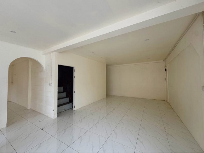 2-Story Commercial Space for Rent in Thong Sala Phangan - photo 2
