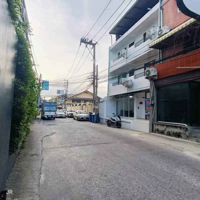 7 Bed Commercial Building for Rent in Central Pattaya Pattaya - photo 15