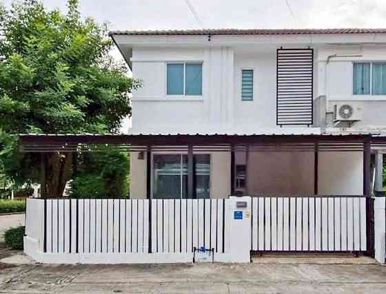 3 Bedroom Townhouse for Rent in Pattaya Pattaya