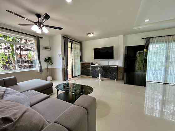 3 Bedroom Pool Villa for Rent in Pattaya South Pattaya