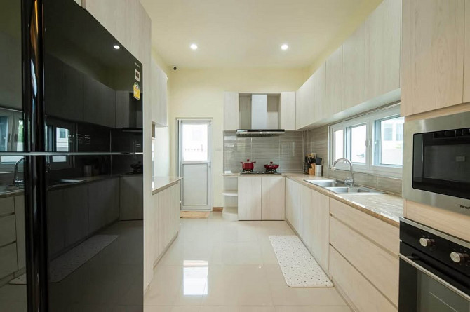6 Bedroom Pool Villa for Rent in Amorn Village Pattaya - photo 9