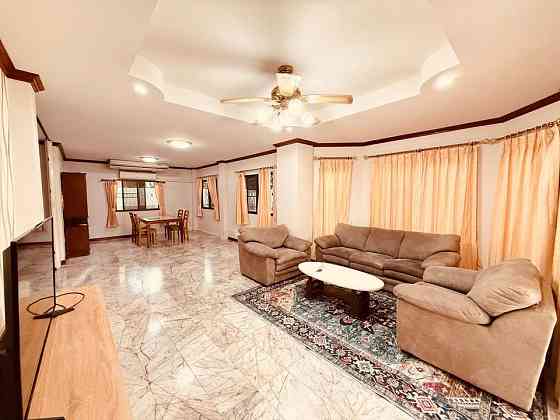 4 Bedroom Pool Villa for Rent in Khao Talo Pattaya