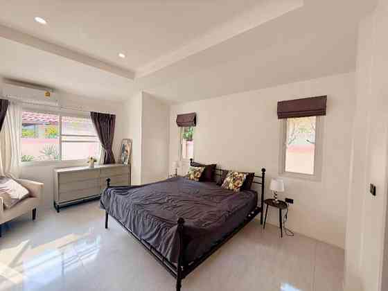 4 Bedroom Pool Villa for Rent in Na Jomtien พัทยา
